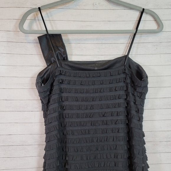 VINTAGE JOSEPH RIBKOFF RUFFLE TIERED LITTLE BLACK DRESS, W FRONT SATIN BOW, SZ 8 - Picture 10 of 14